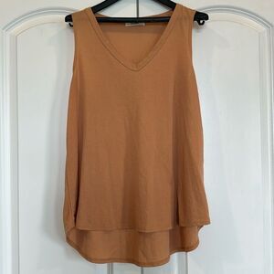 Tres Bien Tank Top Womens Medium New Round Neck sleeveless Blouse Breathable